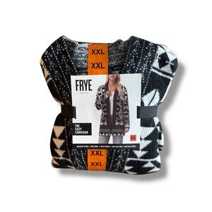Frye Black & White Geometric Cozy Cardigan NEW Gift Packed XXL